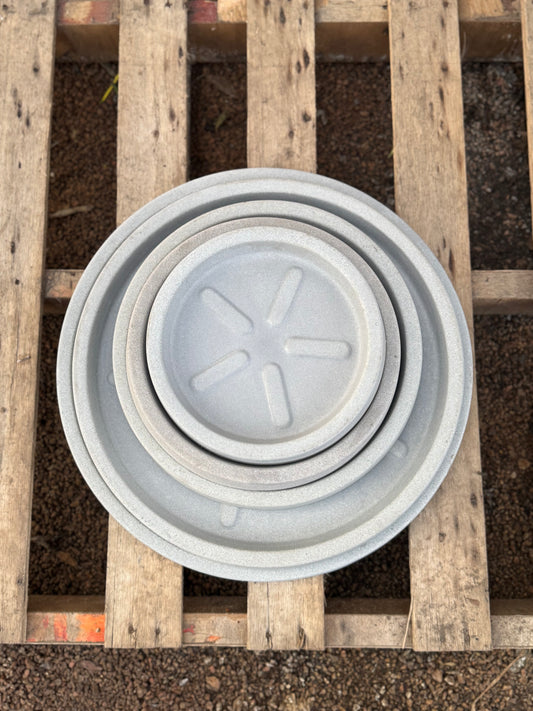 Platos para macetas - material ROTOMOLDEADO